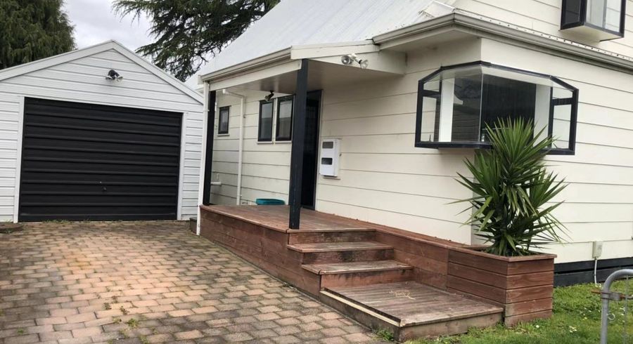  at 4B Frances Street, Hamilton East, Hamilton, Waikato