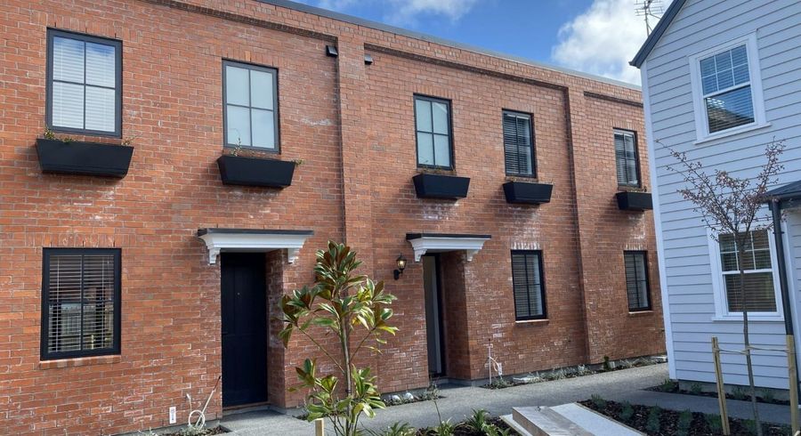  at 9/25 Bunyan Street, Waltham, Christchurch