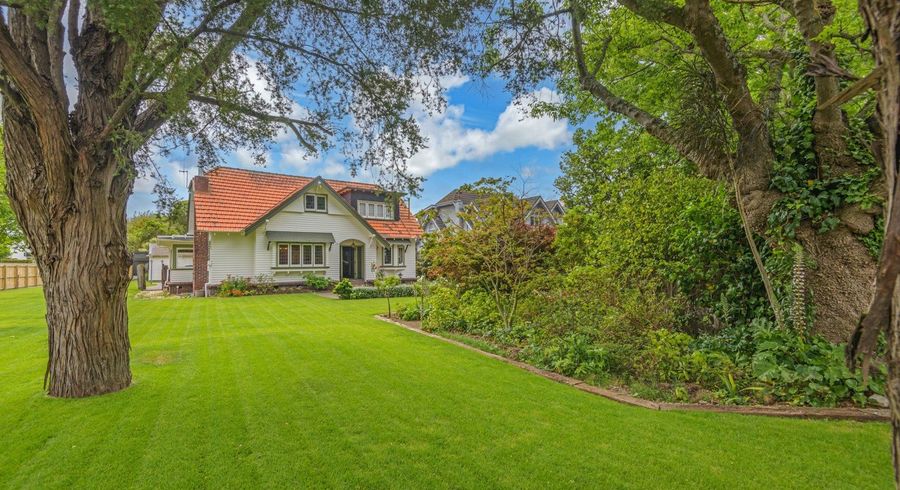  at 207 Victoria Avenue, Hokowhitu, Palmerston North, Manawatu / Whanganui