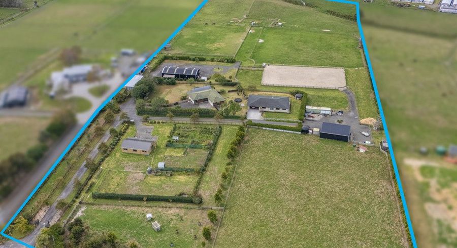  at 81 Peak Road, Helensville