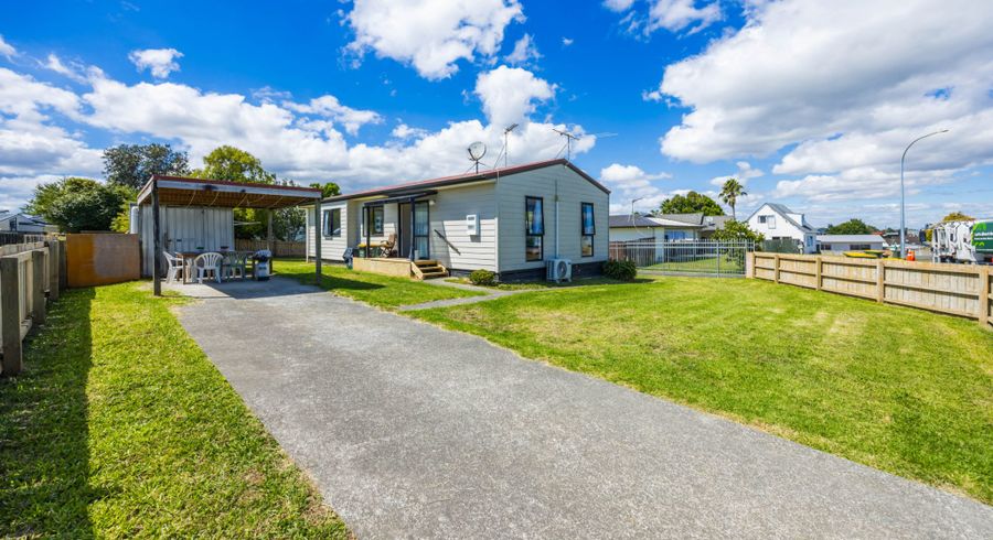  at 18 Solveig Place, Randwick Park, Manukau City, Auckland