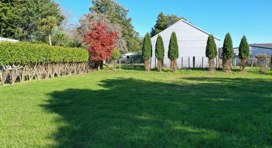  at 25 Cambridge Street, Pahiatua, Tararua, Manawatu / Whanganui