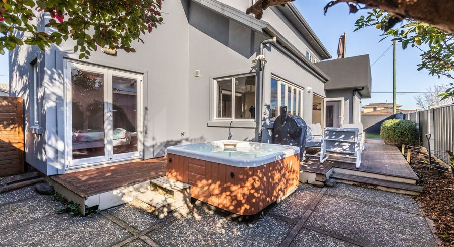  at 9A Avenue Road, Greenmeadows, Napier, Hawke's Bay