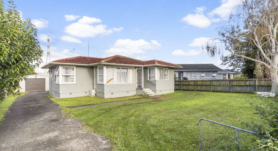  at 101 Chichester Drive, Rosehill, Papakura