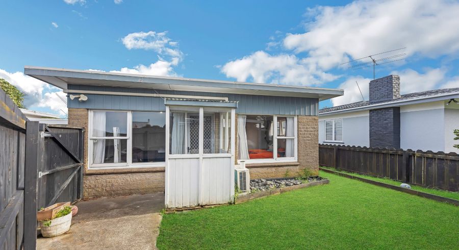  at 1/4 Gibbs Road, Manurewa, Manukau City, Auckland
