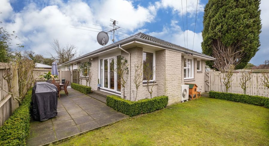  at 1/271A Grahams Road, Bishopdale, Christchurch