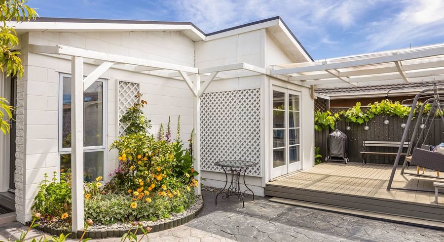  at 2/18 Packe Street, Edgeware, Christchurch City, Canterbury
