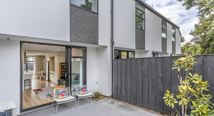  at 3/12 New Brighton Road, Shirley, Christchurch City, Canterbury