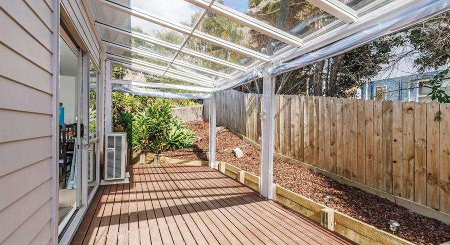  at 8A Foley Place, Torbay, North Shore City, Auckland