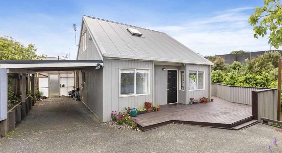  at 1042A Great North Road, Point Chevalier, Auckland