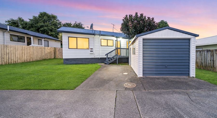  at 4/3 Barneys Farm Road, Clendon Park, Manukau City, Auckland