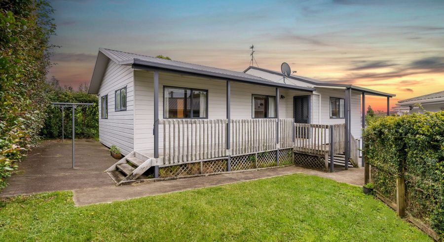  at 17A Kimber Hall Avenue, Mount Roskill, Auckland