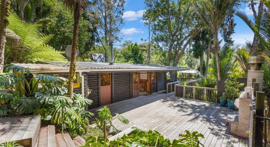  at 24 Mahoe Road, Titirangi, Waitakere City, Auckland