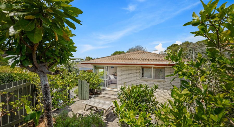  at 1/168 Stredwick Drive, Torbay, Auckland