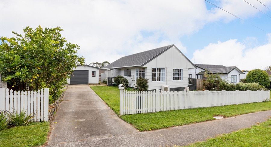  at 18 Dixon Road, Fitzroy, Hamilton