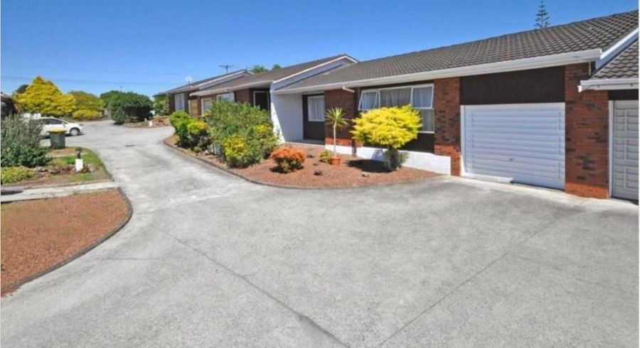  at 69C Titirangi Road, New Lynn, Waitakere City, Auckland