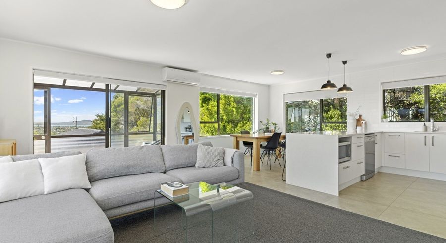  at 1/39 Sunset Road, Tōtara Vale, Auckland