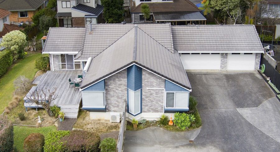  at 18 Simmental Crescent, Somerville, Manukau City, Auckland