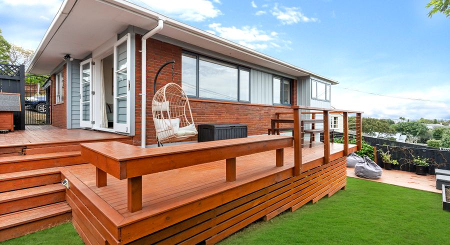  at 1/11 Huapai Street, Onehunga, Auckland