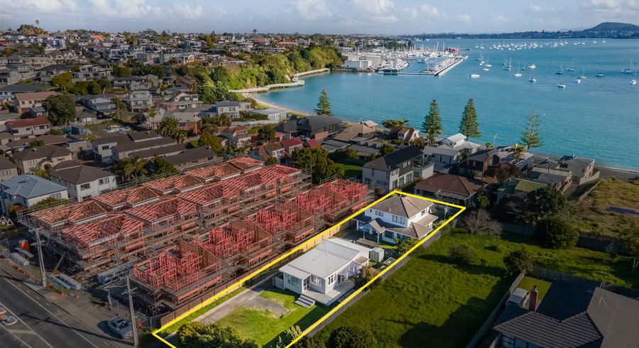  at 1/145 BUCKLANDS BEACH RD, Bucklands Beach, Auckland