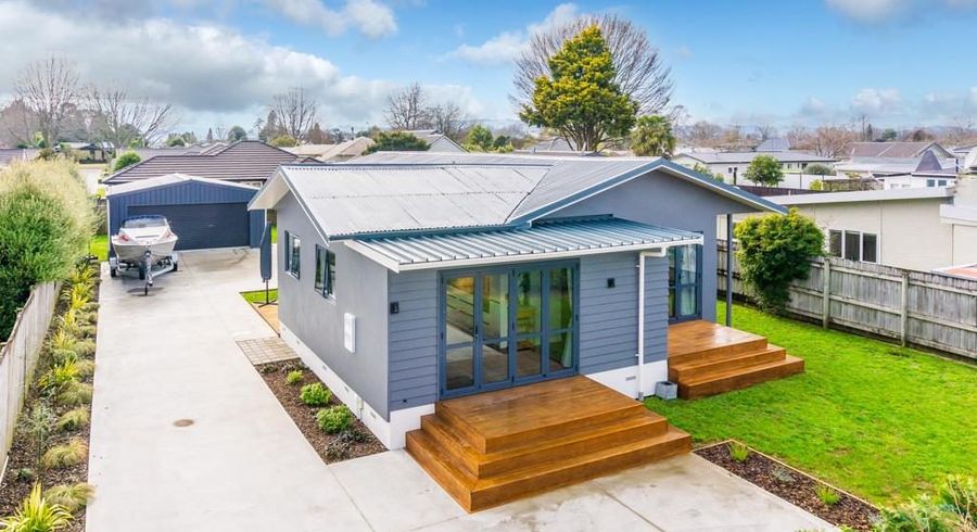  at 11 Arnold Street, Leamington, Cambridge