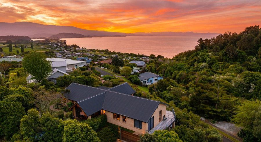  at 50 Bay Vista Drive, Pohara, Tasman, Nelson / Tasman