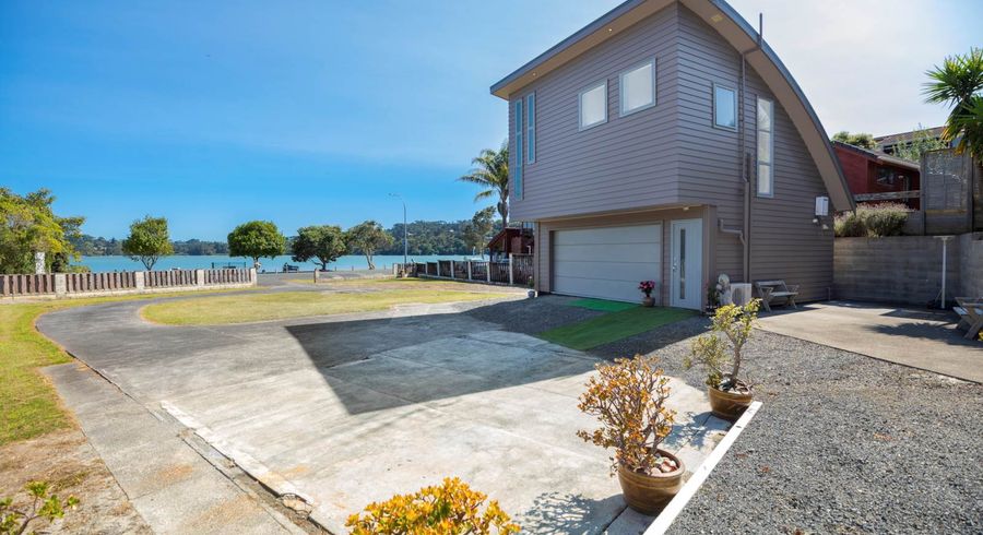  at 71 The Terrace, Herald Island, Auckland