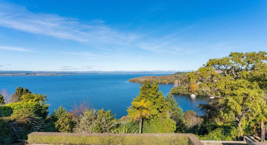  at 43 Wakeman Road, Acacia Bay, Taupo
