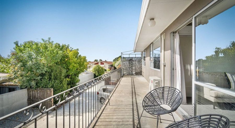  at 2/33 Northfield Road, Casebrook, Christchurch
