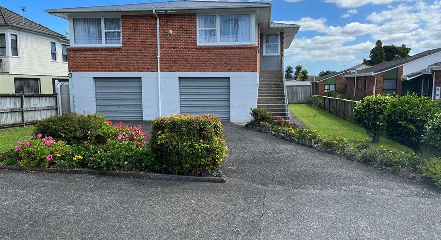  at 385 Blockhouse Bay Road, Blockhouse Bay, Auckland City, Auckland