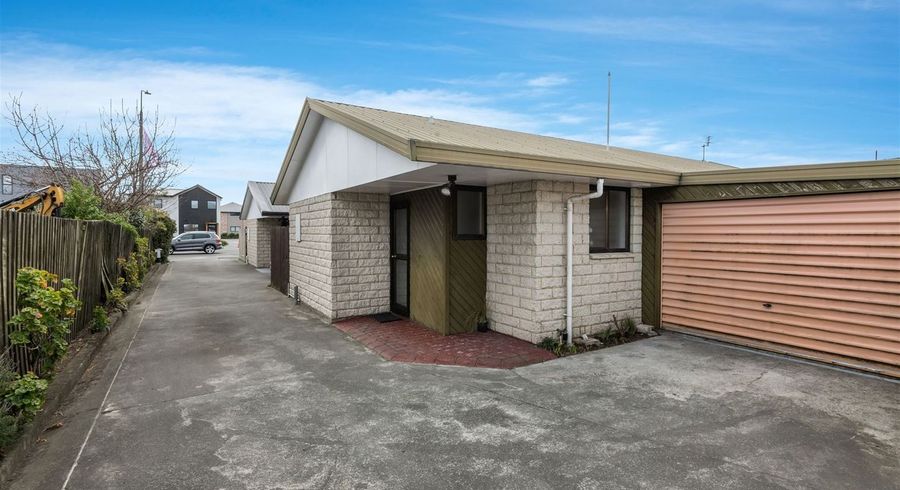  at 2/260 Lincoln Road, Addington, Christchurch City, Canterbury