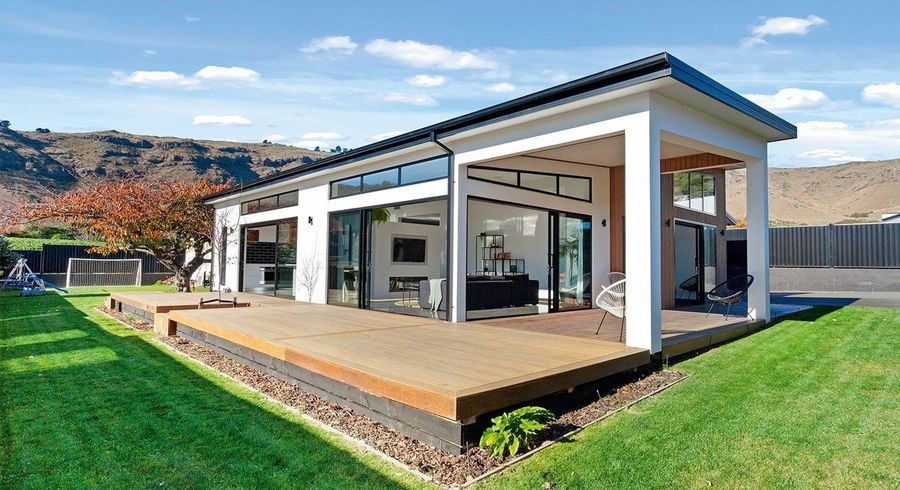  at 72A Port Hills Road, Heathcote, Christchurch City, Canterbury