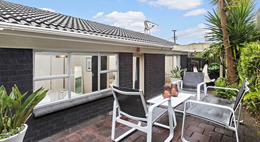  at 2/88 Koraha Street, Remuera, Auckland