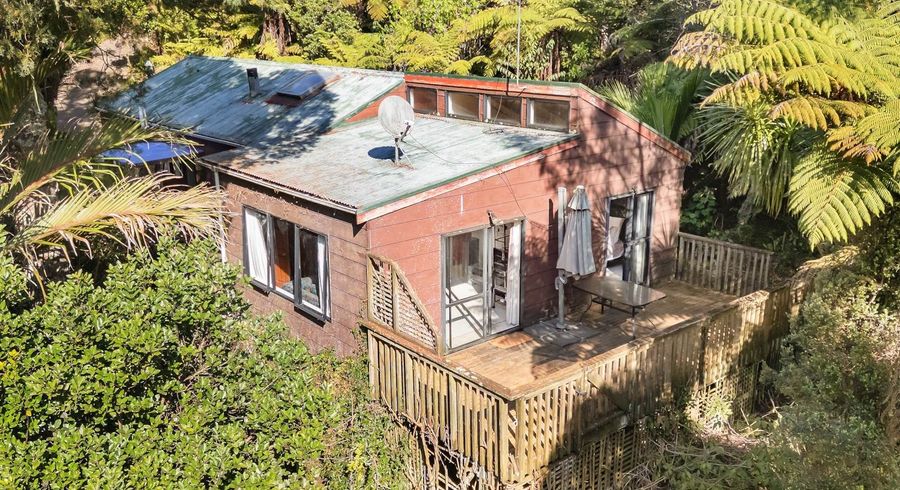  at 38 Napuka Road, Henderson Valley, Waitakere City, Auckland