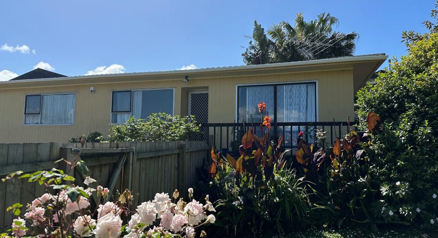  at 2/63 John Downs Drive, Browns Bay, Auckland