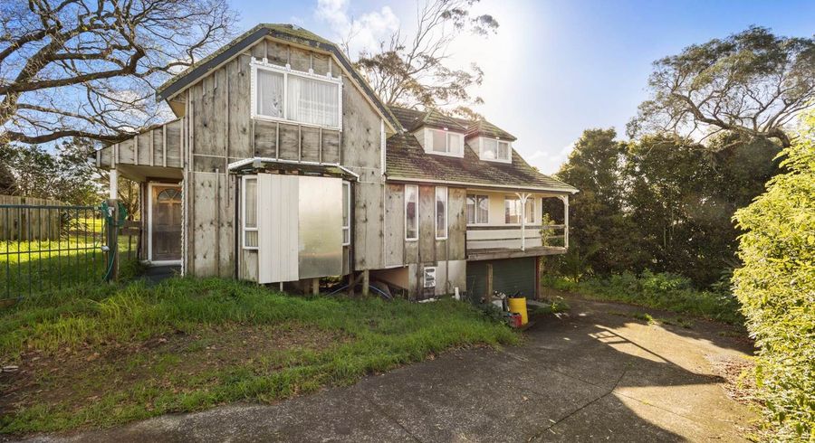  at 16 Lanham Lane, Massey, Waitakere City, Auckland