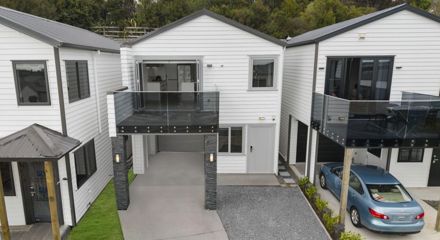  at 82 Joseph Street, Flat Bush, Manukau City, Auckland