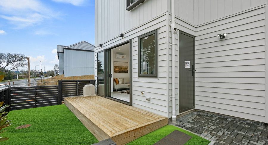  at 56 Oreil Avenue, West Harbour, Waitakere City, Auckland