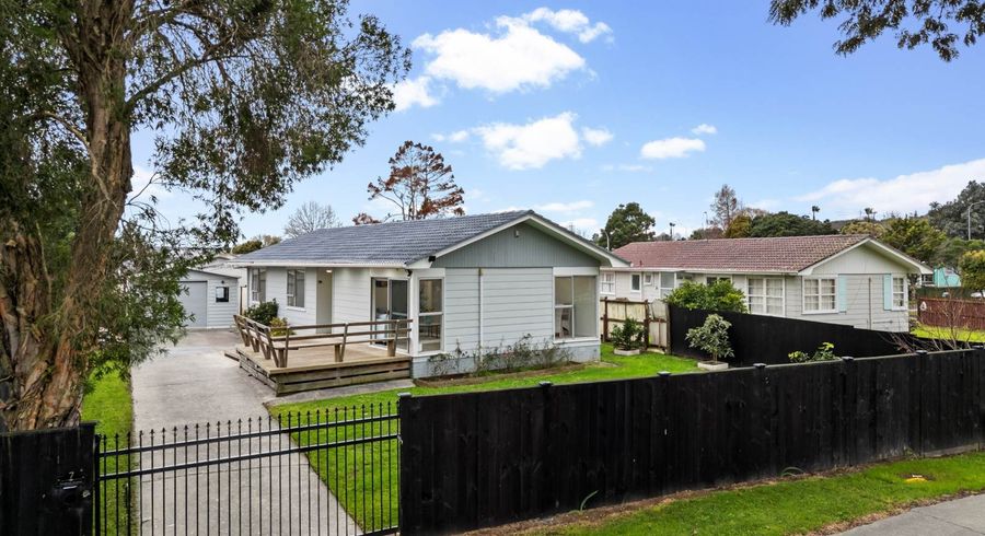  at 7  Sandrine Avenue, Clover Park, Manukau City, Auckland