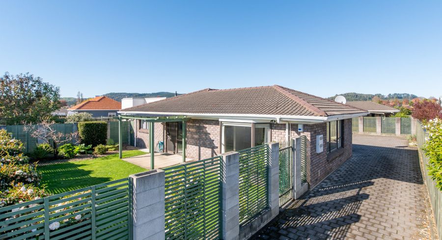  at 42 Robertson Street, Glenholme, Rotorua