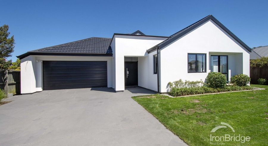  at 46 Forest Drive, Parklands, Christchurch City, Canterbury