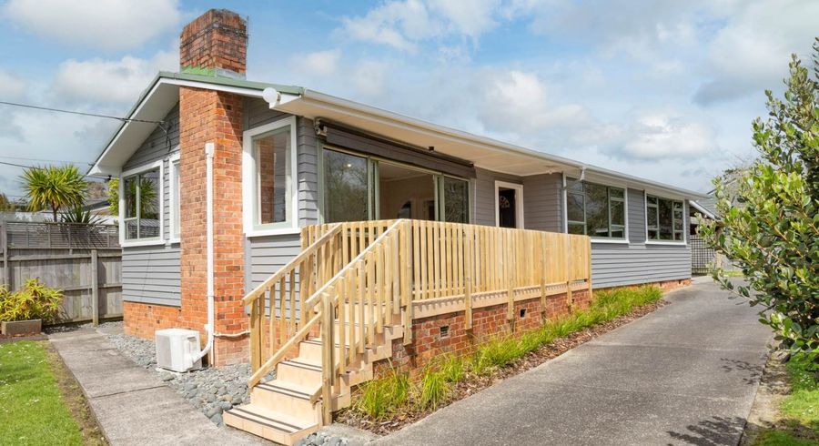  at 240 Henderson Valley Road, Henderson, Waitakere City, Auckland