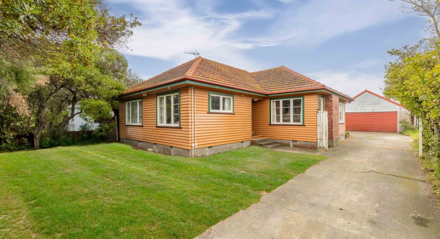  at 36 Bridge Street, New Brighton, Christchurch