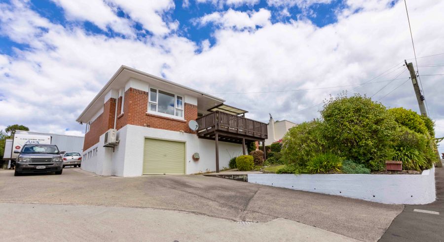  at 6 Clyde Street, Kinmont Park, Mosgiel