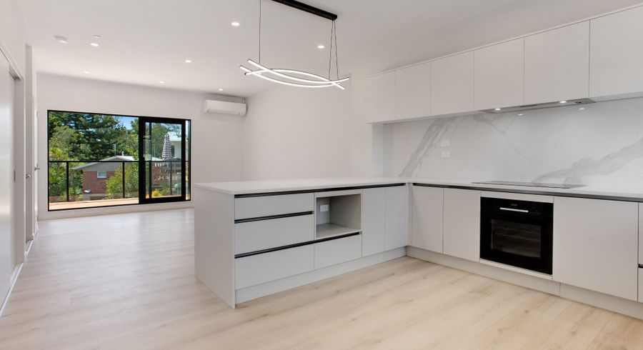  at 12D Angelo Avenue, Howick, Manukau City, Auckland