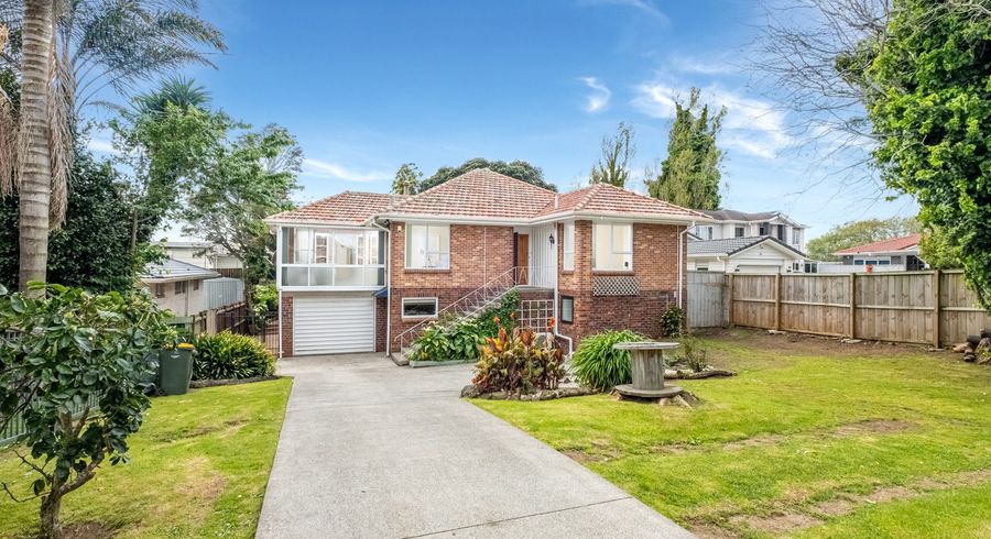  at 32 Oakland Avenue, Papatoetoe, Auckland