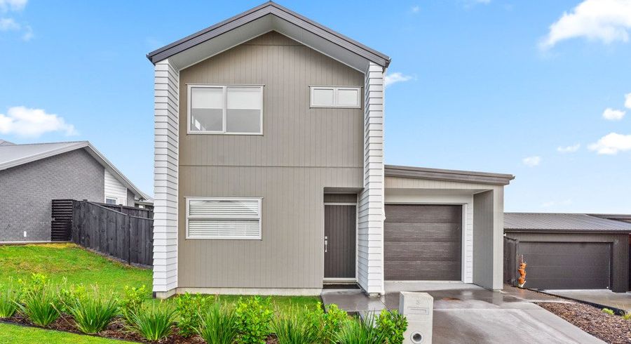  at 3 Garth Ross Lane, Karaka, Papakura