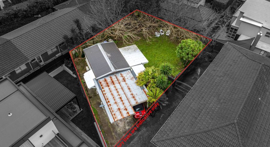  at 4/43 Tawhiri Road, One Tree Hill, Auckland City, Auckland