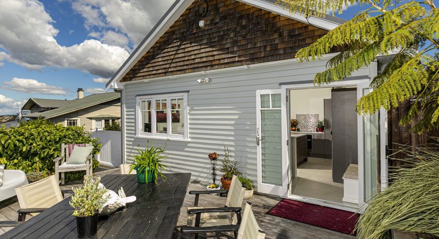  at 47 Lake Road, Devonport, Auckland