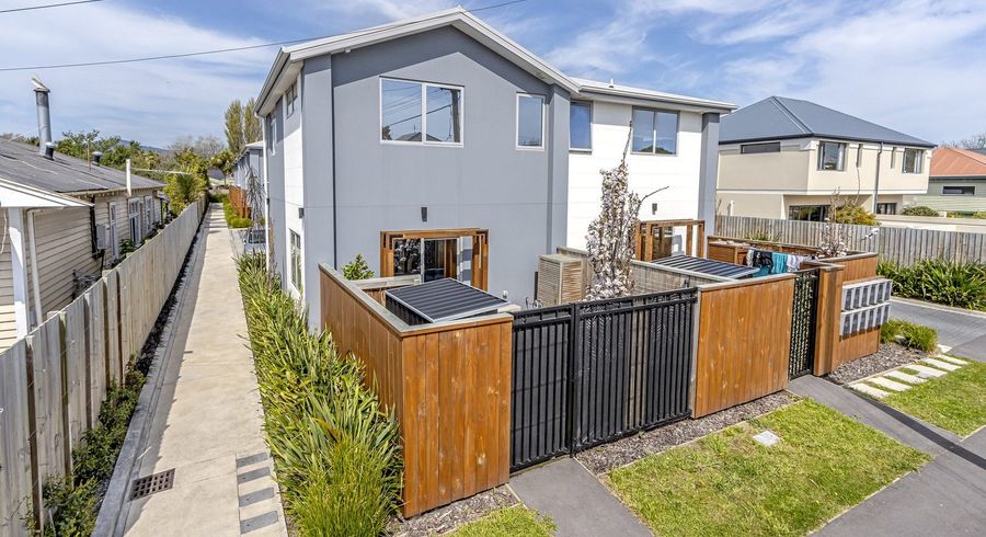  at 2/48 Ward Street, Addington, Christchurch